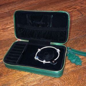 Pandora Snowy Wonderland Charm Bracelet Gift Set